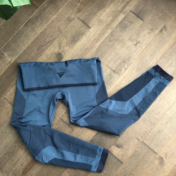 Adidas Leggings With Pattern - Picture 2 of 3